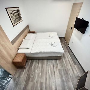 Oh Apartments & Rooms